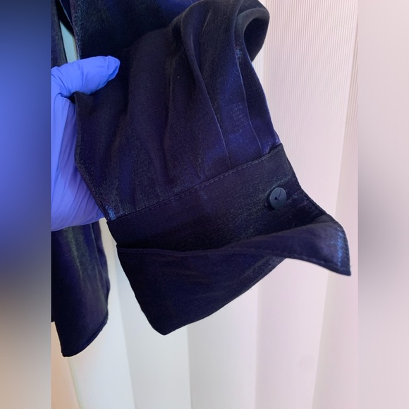 Christie & Jill Iridescent Blouse - Picture 12 of 17